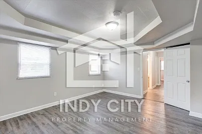 3534 N Parker Ave — Photo 8