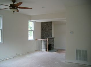 1077 Sun Valley Dr, Annapolis, MD