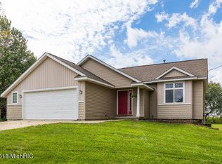 2175 Retriever Run Ct, Middleville, MI 49333