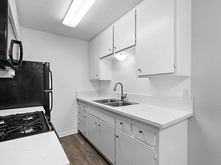 Porto Bella Apartments — Photo 8