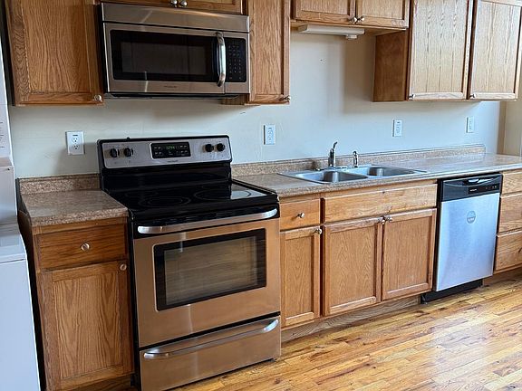 3rd image of 1817 Thurman Ave #A