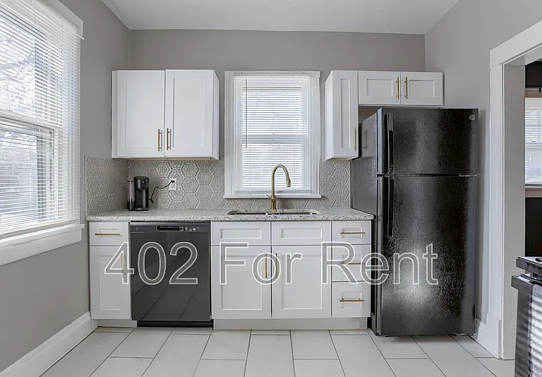 801 N 35th St #1 — Photo 2