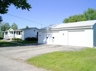 162 Pearl St, Redgranite, WI 54970