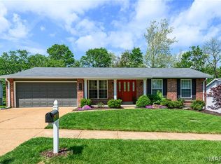 5639 Chalet Manor Ct, Saint Louis, MO 63129