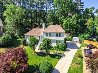 5600 Laniel Ct, Raleigh, NC 27612