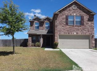 441 Copper Wood Dr, New Braunfels, TX 78130