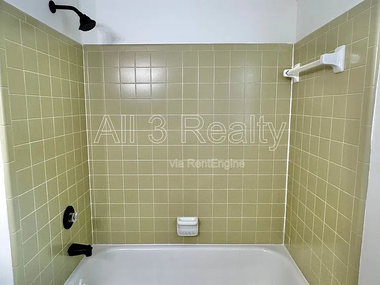 713 Dubuque Dr — Photo 27