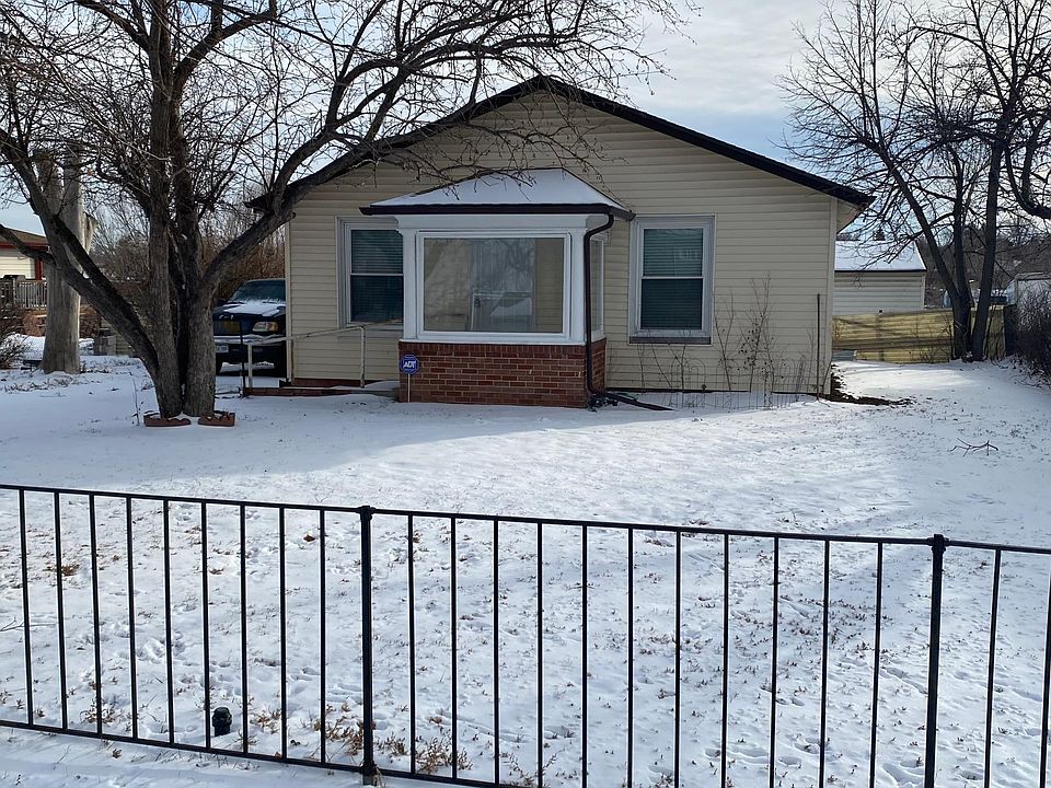 Large fenced yard