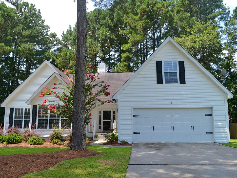 616 Bridlewood Lane