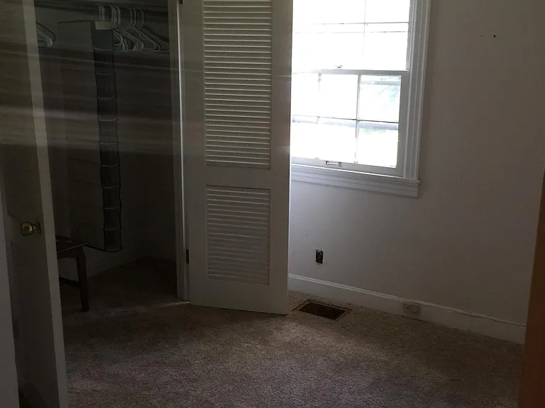 1918 Eastview Ave #2 — Photo 7
