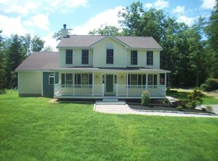 511 E Dunbarton Rd, Goffstown, NH 03045