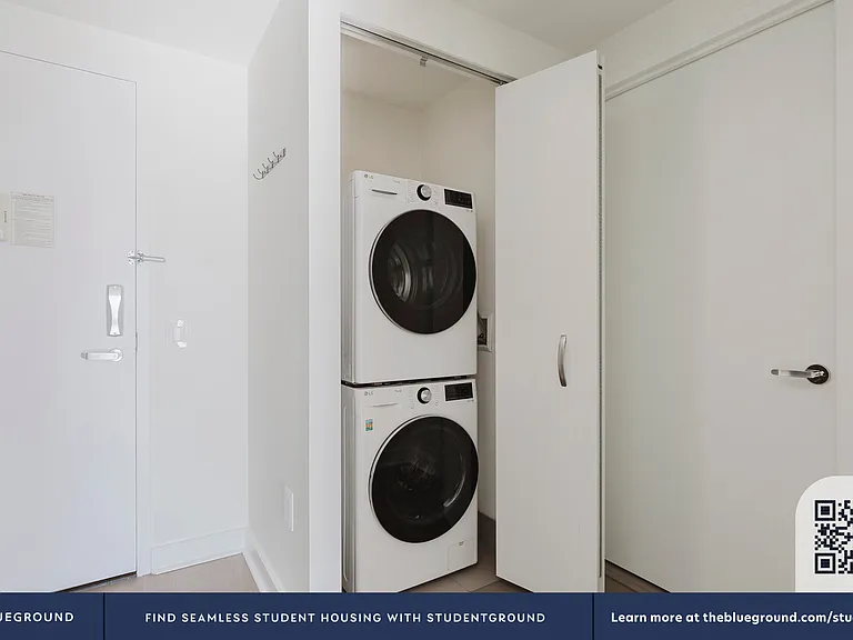 450 W 42nd St #36J — Photo 16