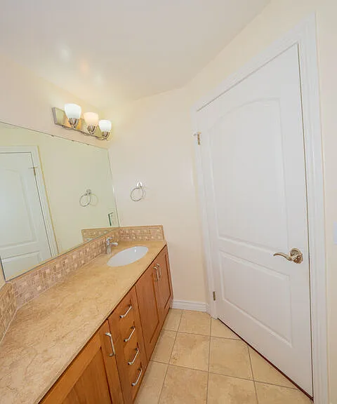 626 E Orange Grove Ave #105 — Photo 14