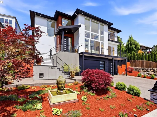 1345 N R St, Washougal, WA 98671
