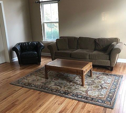 17' X 14 ' Living Room 