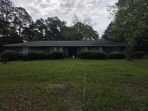 916 Wendell Ave, Dothan, AL 36303