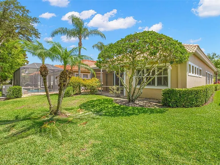 14644 Mirasol Manor Ct — Photo 16