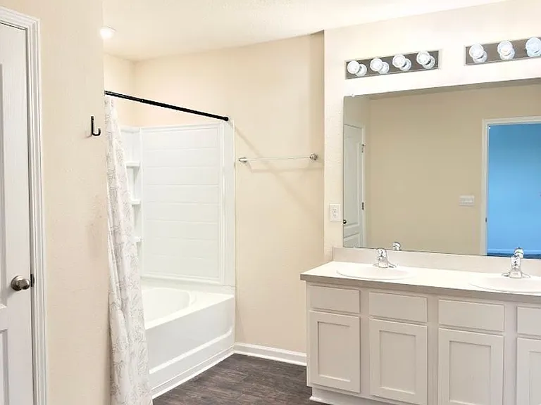 124 Teakwood Dr — Photo 15