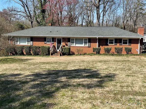 206 Kimmswick Rd, Charlotte, NC 28214