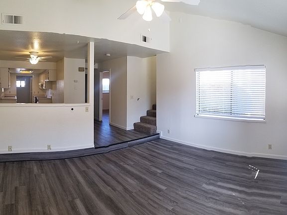 2nd image of 2805 Morseman Ave