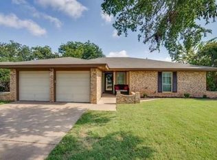 4605 Misty Valley E, Wichita Falls, TX 76310