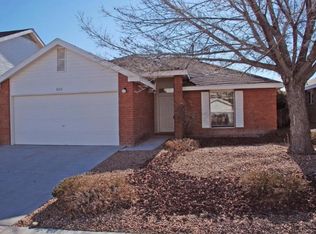 8112 Oakdale Pl NW, Albuquerque, NM 87120