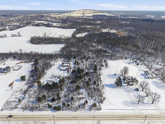 5th image of Currie Road Currie Rd