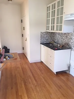 Rented by Bedford Realty USA Corp | media 12