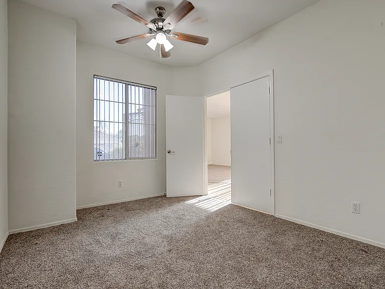 7583 W State Ave — Photo 28