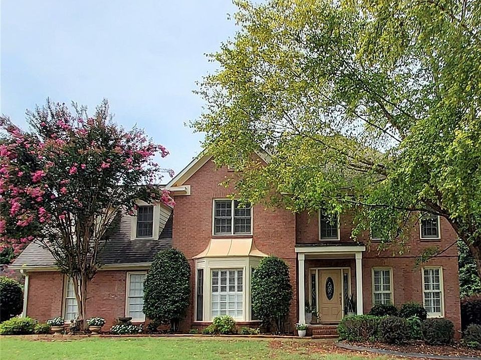 1st image of 2680 Briarfield Way