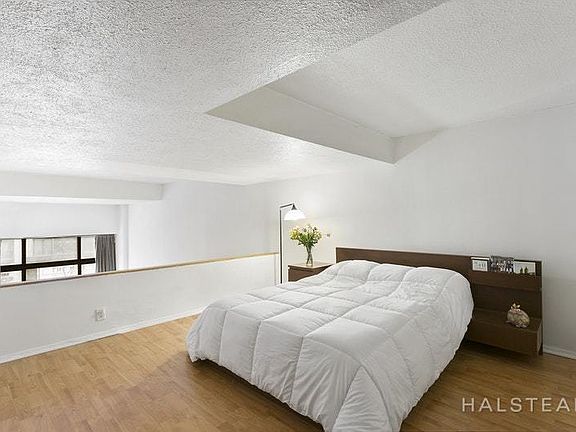 3rd image of 372 5th Ave APT 2J