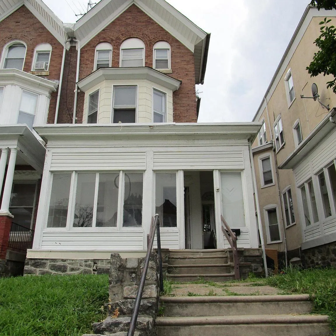 2 bed, 854 sqft, $1,125 — Photo 1