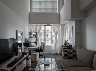 65 Liberty St #917, Toronto, ON M6K 1Y4