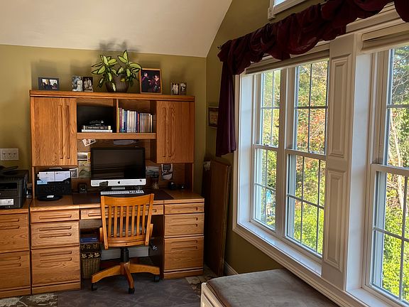family room office nook in entry through rear sliding doors