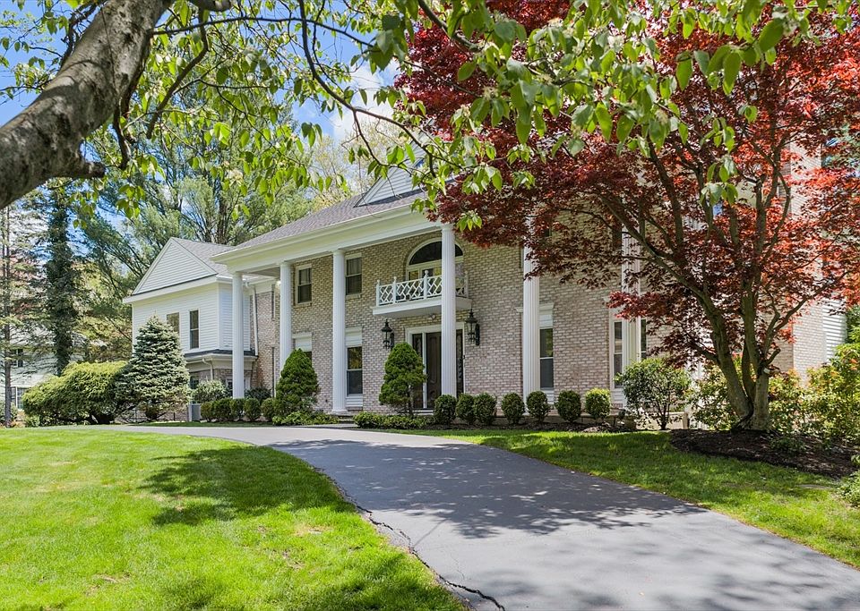 1st image of 64 Country Dr