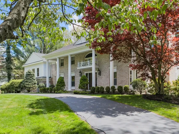 64 Country Dr, Weston, MA 02493