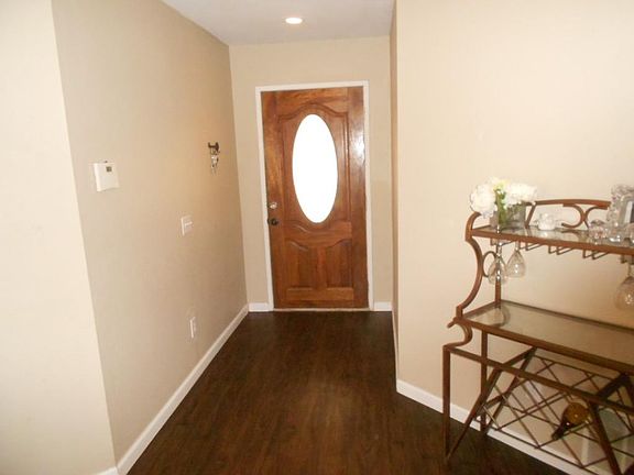 4th image of 10945 Desert Rose Ct