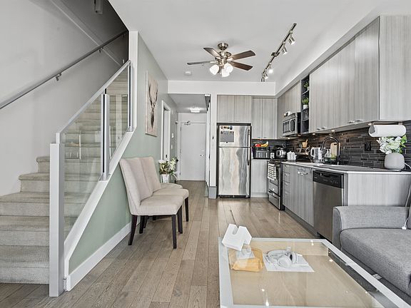 5th image of 3080 Gladwin Rd #512
