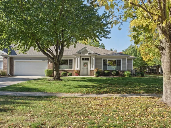 7730 Wistful Vista Dr Unit 104, West Des Moines, IA 50266