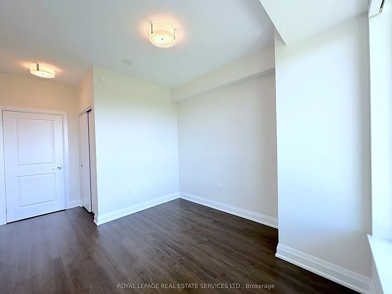 2333 Taunton Rd #407 — Photo 13