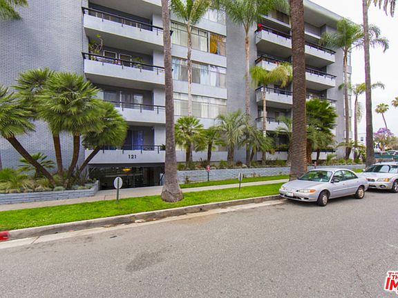 3rd image of 121 S Palm Dr APT 302