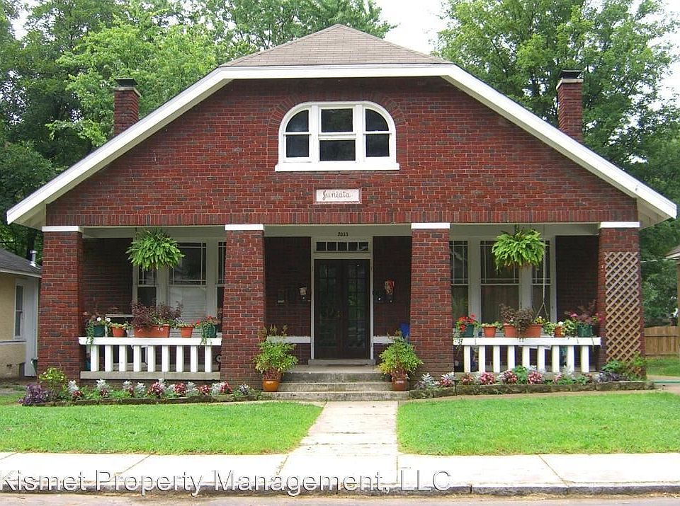1st image of 2033 Young Ave APT 03