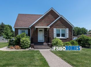 2560 7th St, East Moline, IL 61244