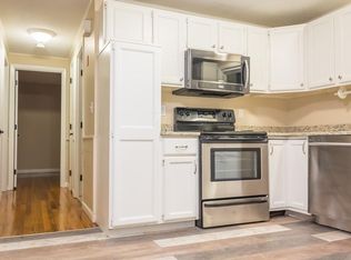 40 Elmore Ave, Springfield, MA 01119