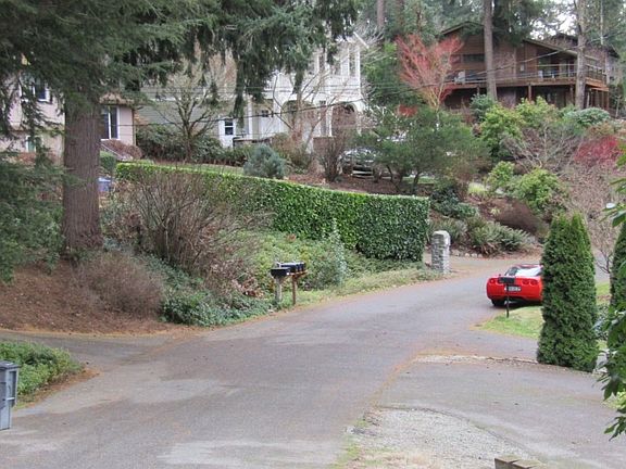4th image of 3242 Francis Dr SE
