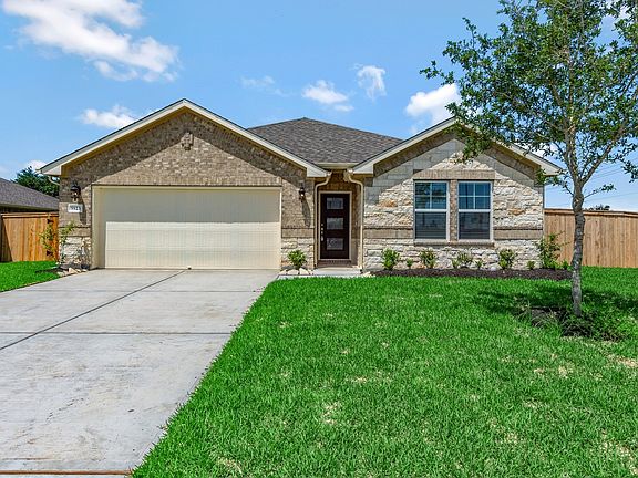 2nd image of 5923 Pearland Pkwy