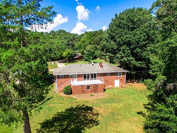 2nd image of 5021 Hermitage Dr