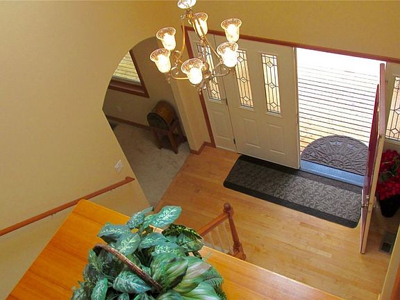 4th image of 2930 NW Birkenfeld Way