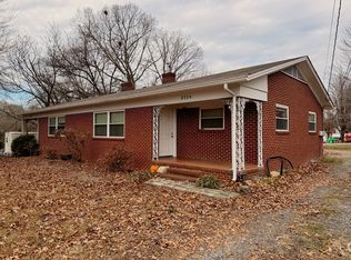 2324 5th Ave SW #2324, Hickory, NC 28602