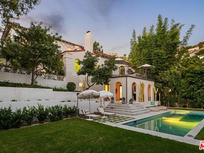1512 Sunset Plaza Dr, Los Angeles, CA, 90069